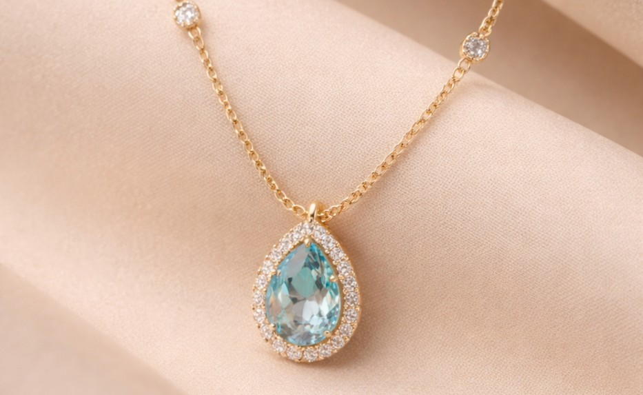 Everyday Gemstone Necklaces Omaha Locals Actually Wear