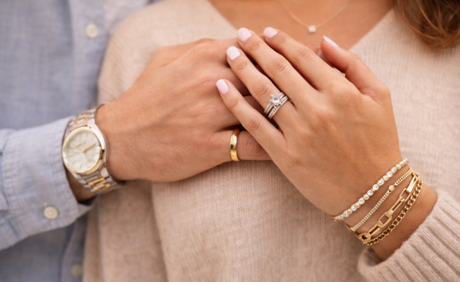 Everyday His-and-Hers Jewelry Sets for Omaha Couples
