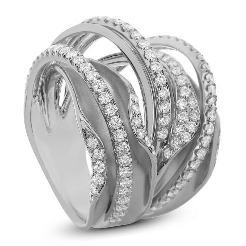 DIAMOND FASHION RING