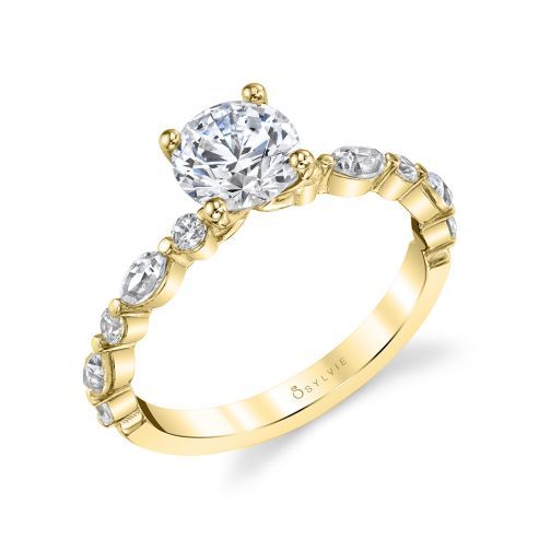 SOLITAIRE ENGAGEMENT RING WITH SIDE DIAMONDS