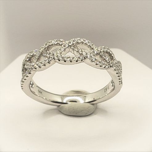 TWIST STACKABLE RING